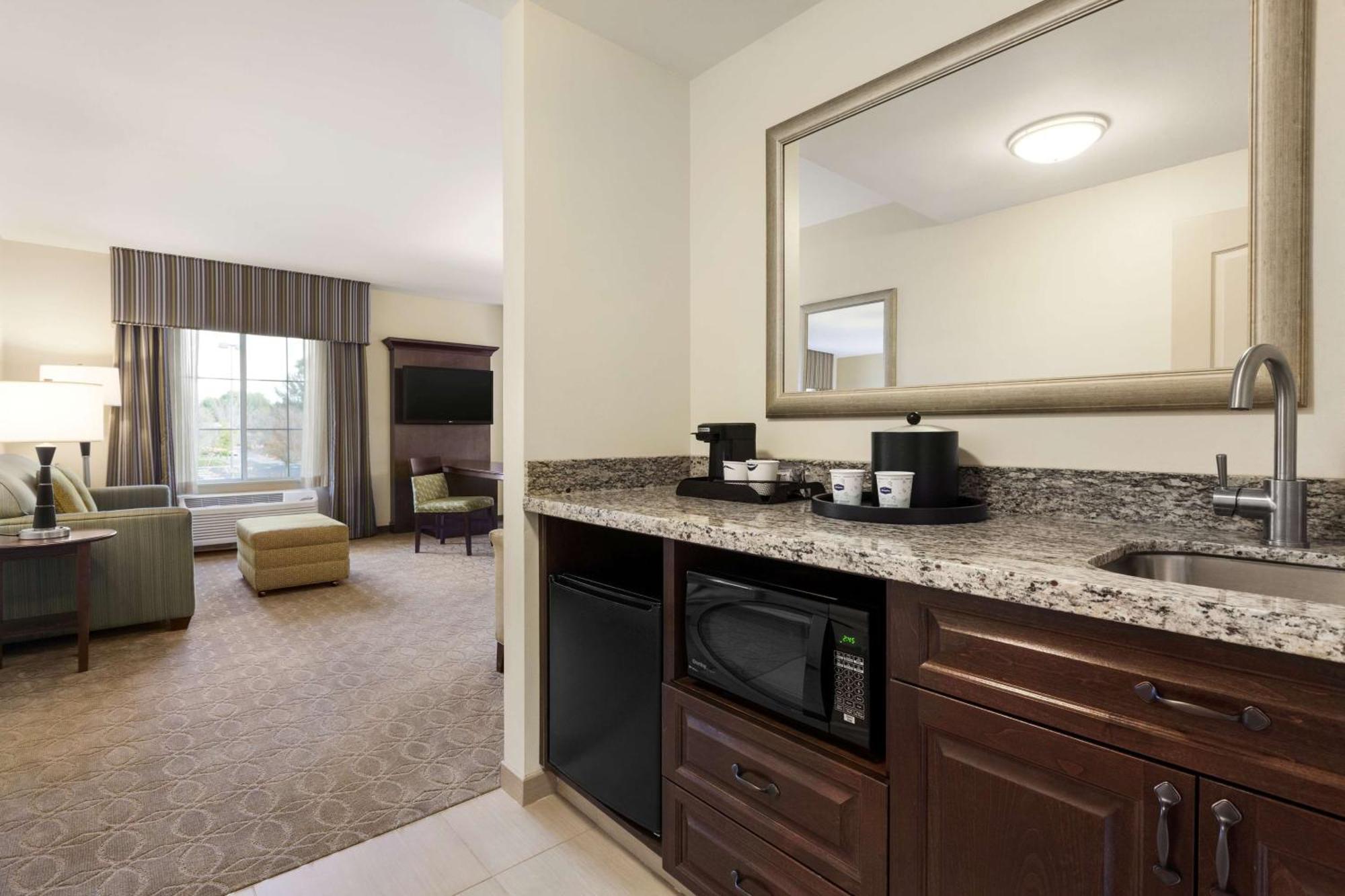 Hampton Inn & Suites San Bernardino Exterior foto